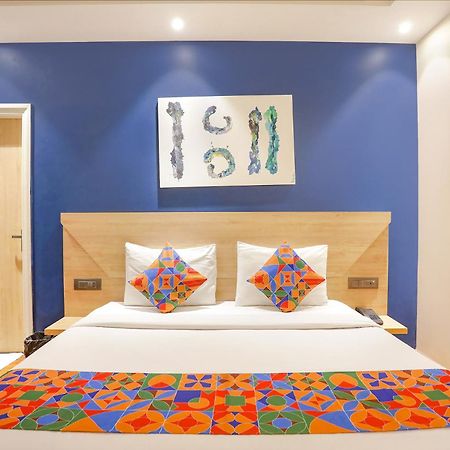 Fabhotel Jhs Studio Gurgáon Kültér fotó
